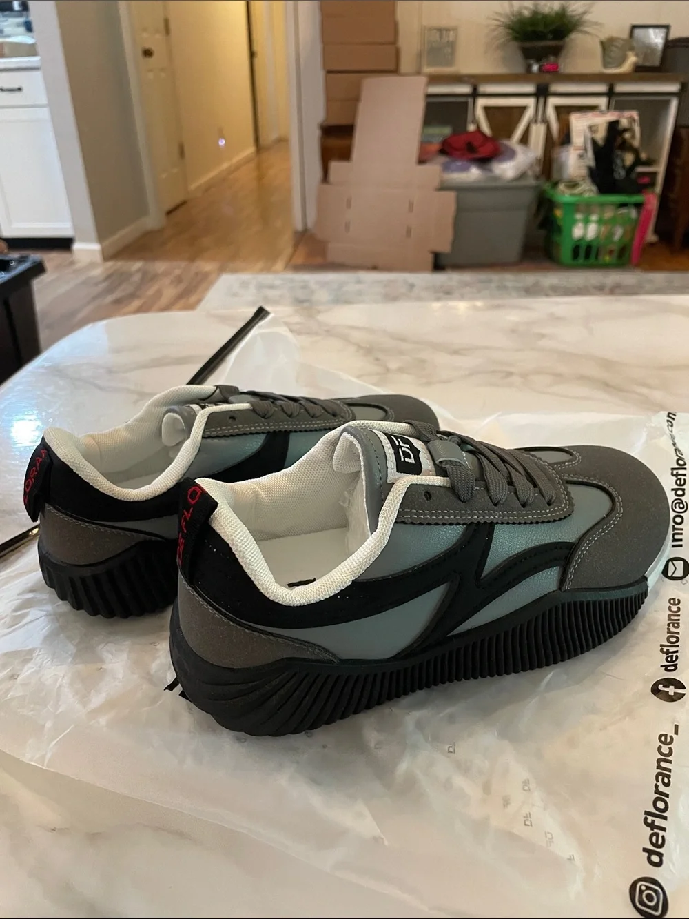Athletic shoes